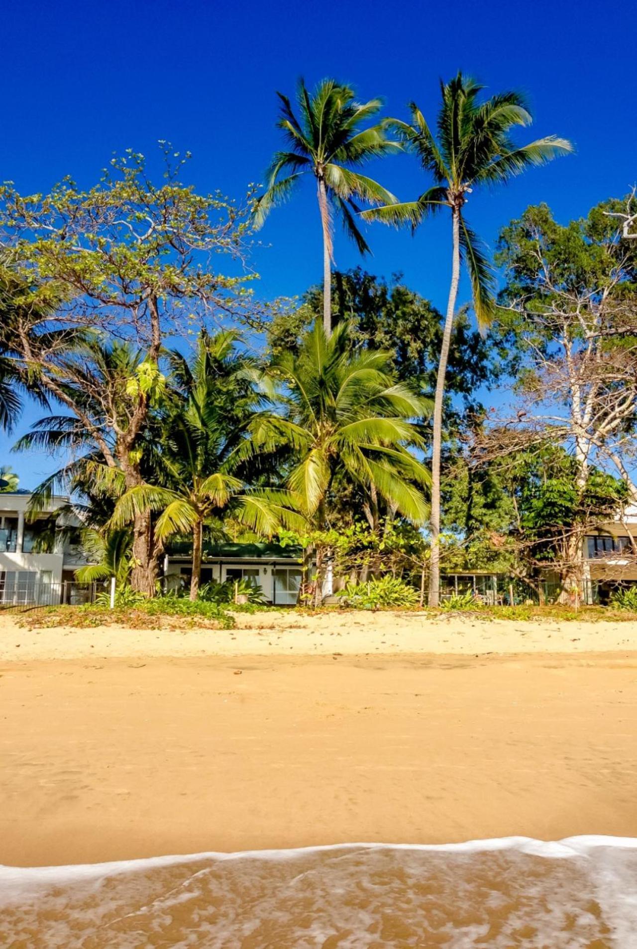 Drift Beach House Getaway Holloways Beach ภายนอก รูปภาพ
